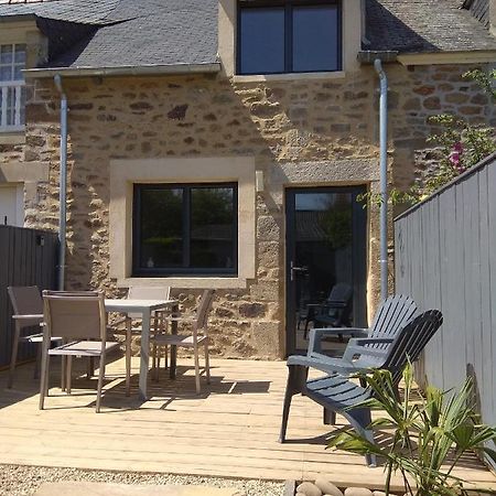 Maison Cosy entre CAP FREHEL et SAINT MALO 1km PLAGE 5min GR34 Wifi Jardin Vélos CASA OHANA Extérieur photo