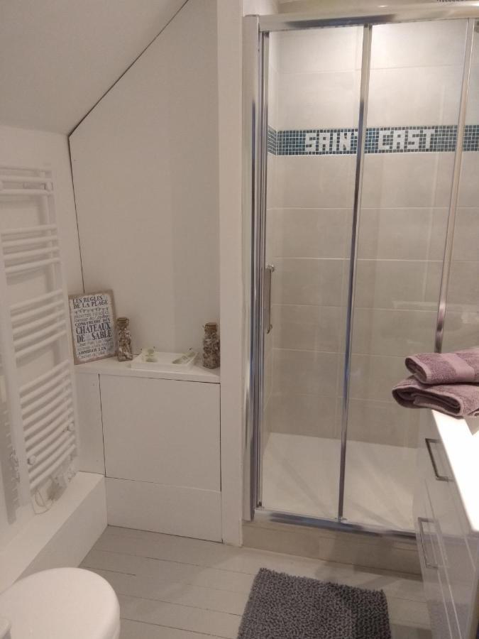 Maison Cosy entre CAP FREHEL et SAINT MALO 1km PLAGE 5min GR34 Wifi Jardin Vélos CASA OHANA Extérieur photo